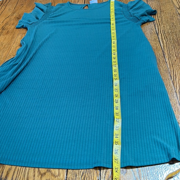 LulaRoe Roselyn style flutter sleeve style dress.Side pockets. Size XL. - Picture 9 of 12